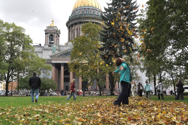 Фото поста канала  Бумага: всё о Петербурге