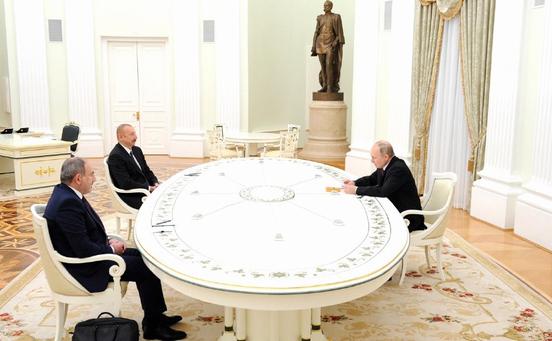 Фото поста канала  Yeni Şafak на русском