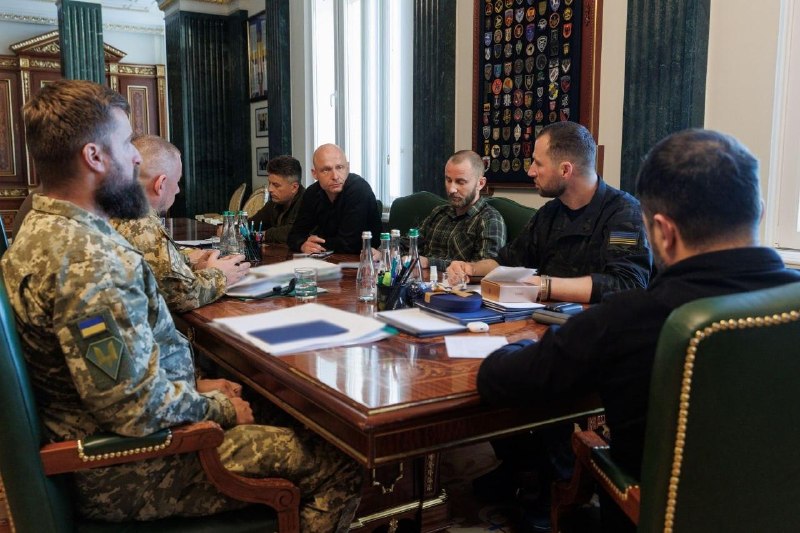 Фото поста канала Военкор  Котенок