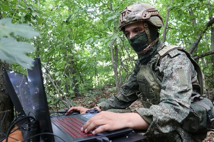 Фото поста канала  С «ЛЕЙКОЙ» И С БЛОКНОТОМ (Военные журналисты)