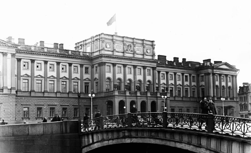 Фото поста канала Незнакомый Петербург
